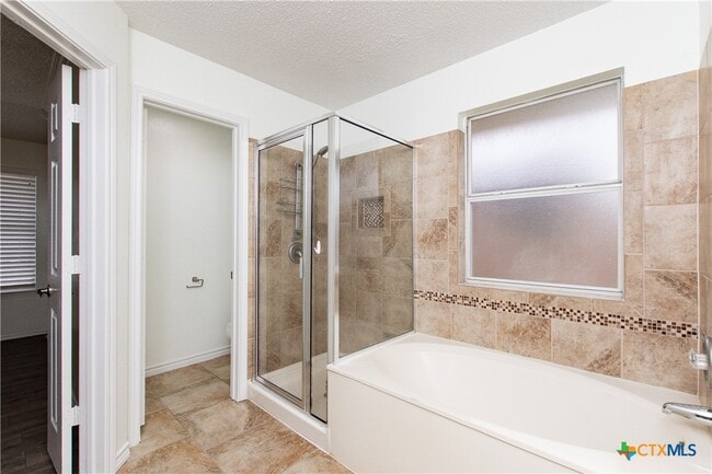 Building Photo - 1802 Lava Ln