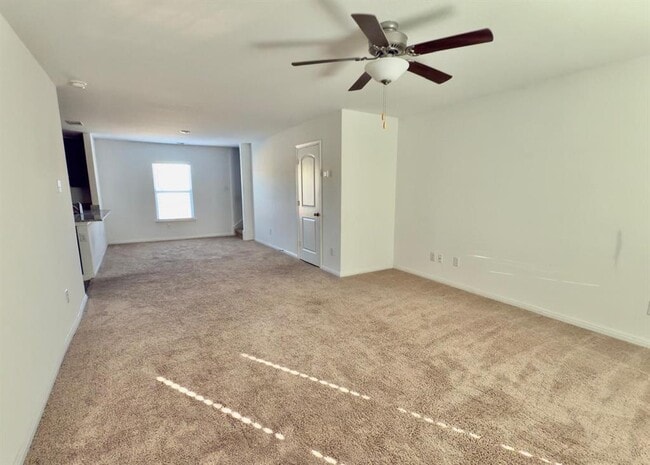 Foto del edificio - 509 Riverdale Dr