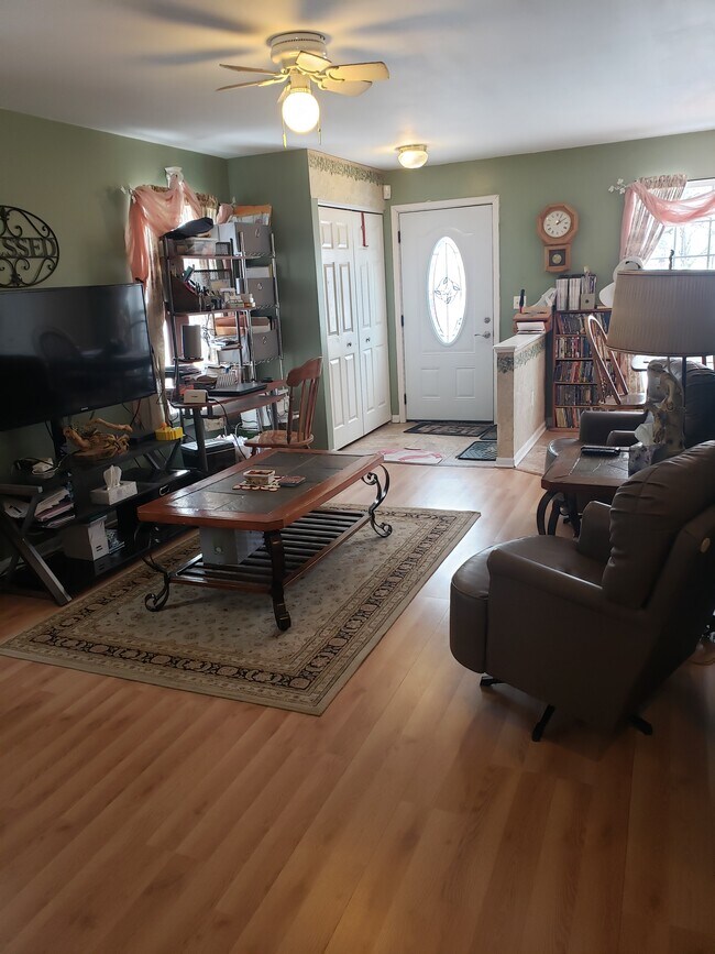 Building Photo - 21752 Ives Ct