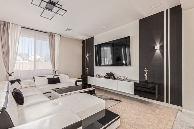 Building Photo - 10178 Blacktail Hill Ct