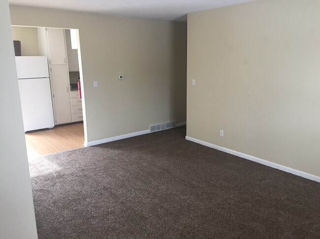 Foto del edificio - 1611 Crosby Ln