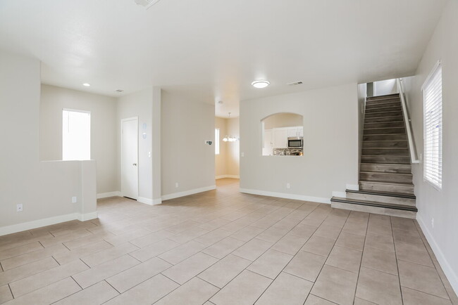 Building Photo - 10025 Camino Loma Verde Ave
