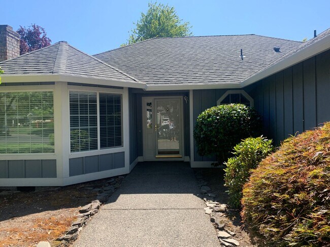 Foto del edificio - Cozy quiet Neighborhood Ranch Style Beauty