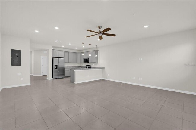 Foto del edificio - 10877 Wooded Acre Aly