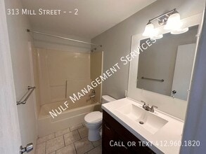 Building Photo - 313 Mill St