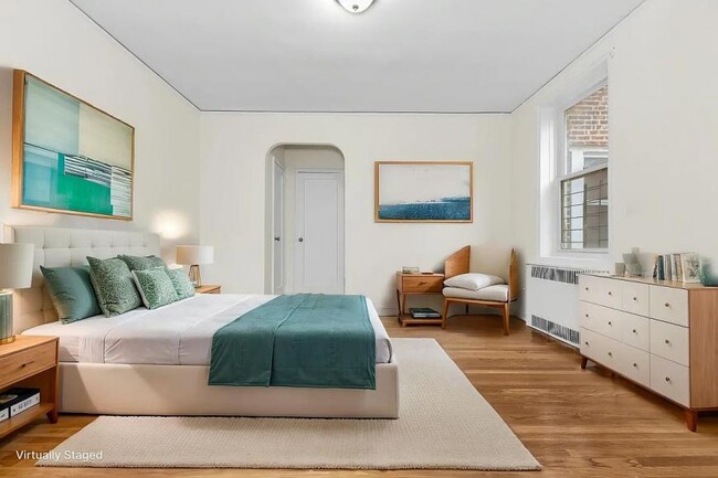 Building Photo - 1 bedroom in KEW GARDENS NY 11415