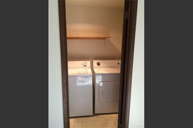 Foto del edificio - 12214 118th Ave Ct E