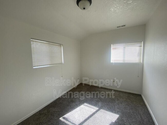 Foto del edificio - 211 W Arizona Ave
