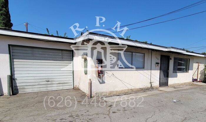 Primary Photo - Charming 2-Bedroom, 1-Bathroom Single-Leve...