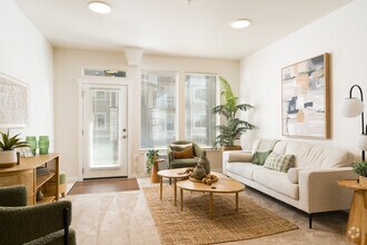 2BR, 2BA - 1136SF - River's Edge Apartments