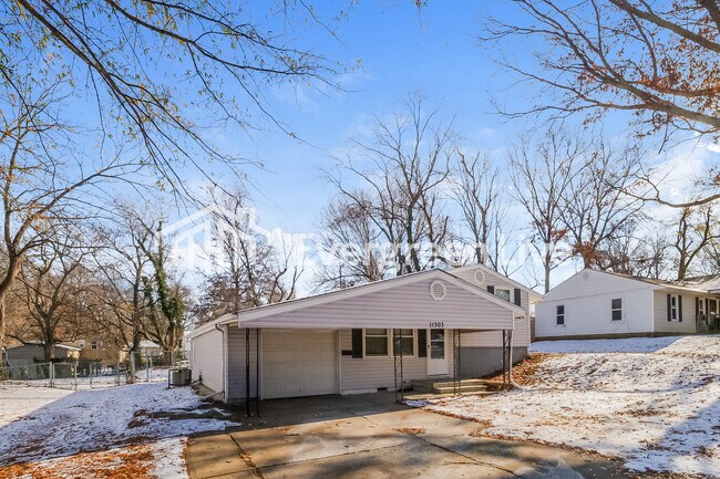 Foto del edificio - 11303 Herrick Ave