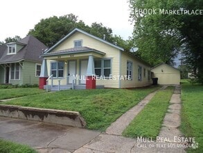 Building Photo - 610 E Harrison Ave