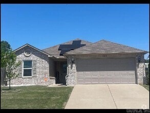 Building Photo - 6428 Amalie Dr