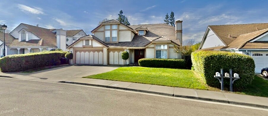 Foto principal - 5048 Monaco Dr