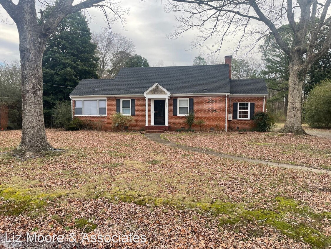 2 Br 1 Bath House 5209 Coxson Road House Rental In Henrico Va 5464