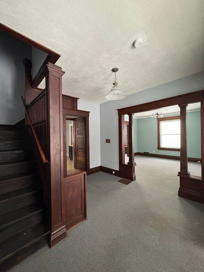 Foto del edificio - Large 3 bedroom home for rent - Massillon