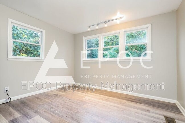 Building Photo - 210 Clapp Farms Rd