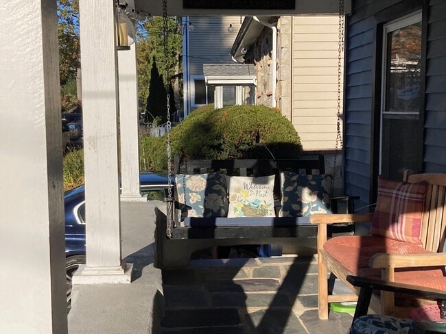 Building Photo - 234 Kennebec St