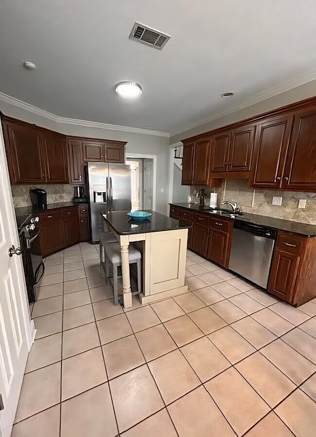 Cocina - 529 Wooten Cv