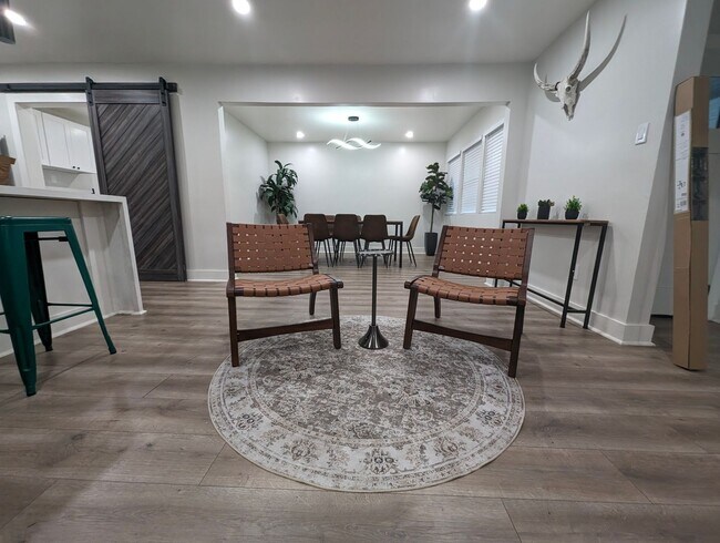 Foto del edificio - 10415 Westray St