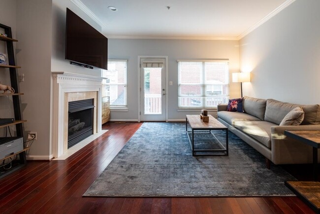 Foto del edificio - 2115 13th St NW