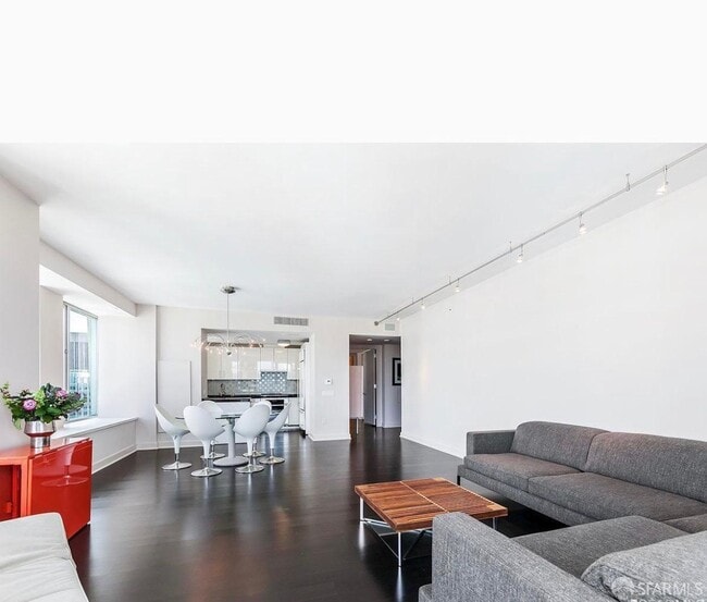 Building Photo - 188 Minna St