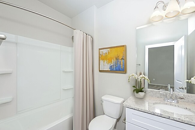 Foto del edificio - 55 Madaline Ln