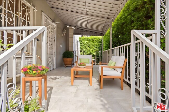 Foto del edificio - 117 Kings Rd