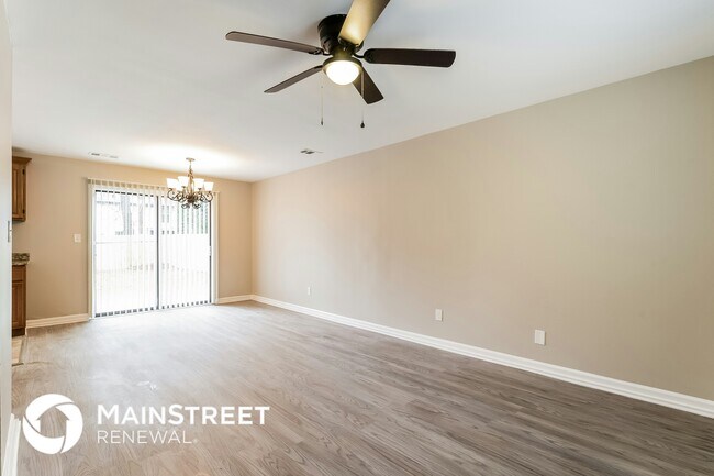 Foto del edificio - 6830 Cherry Log Pl