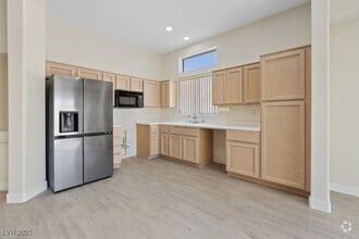 Building Photo - 10809 Clarion Ln