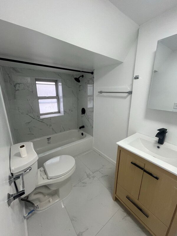 Foto del edificio - 128 N 14th St