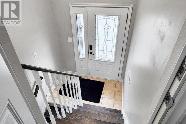 Photo du bâtiment - 1443 Connery Crescent