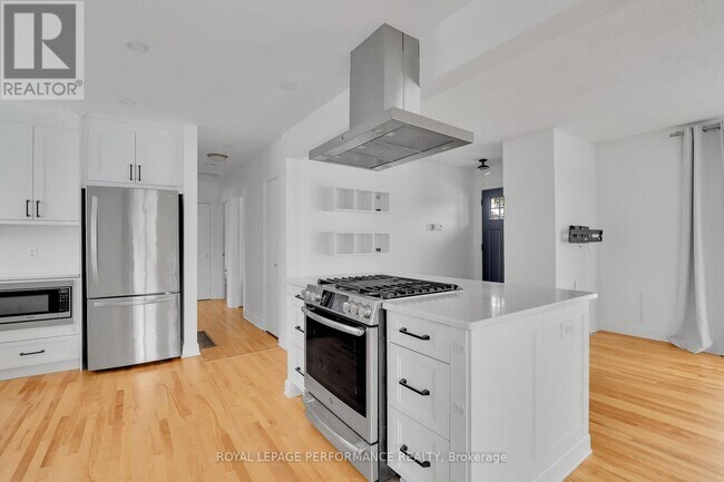 Photo du bâtiment - 940 Brant St