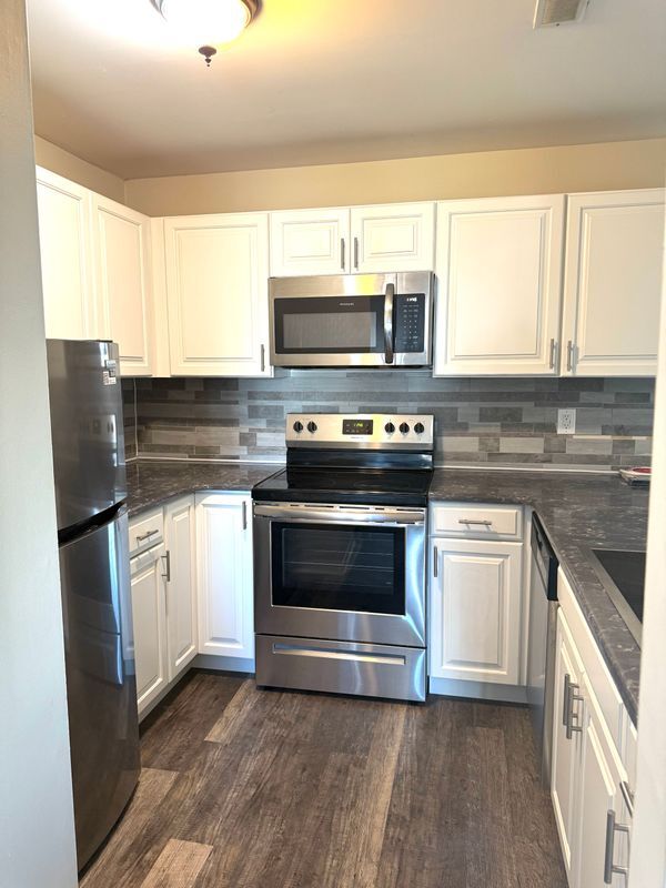 Foto del edificio - 160 Heather Croft