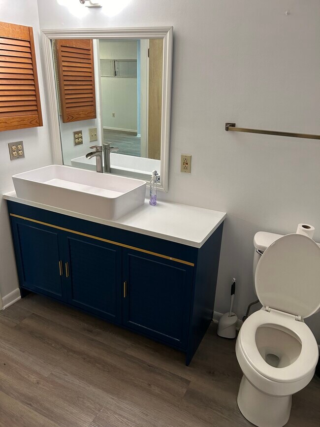 Foto del edificio - 117 E Coleman Cir