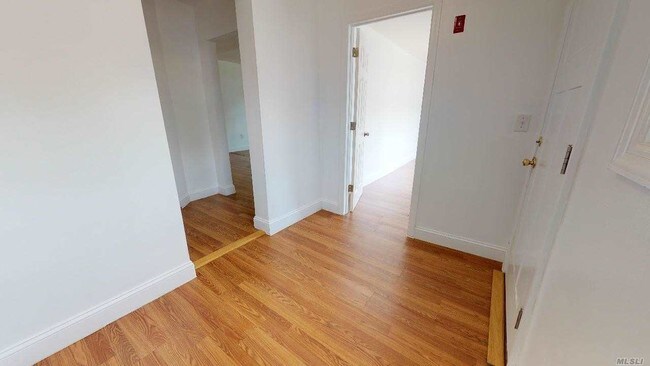 Foto del edificio - 39 Louis Ave