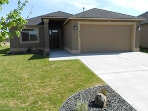 Building Photo - 2444 Delle Celle Dr