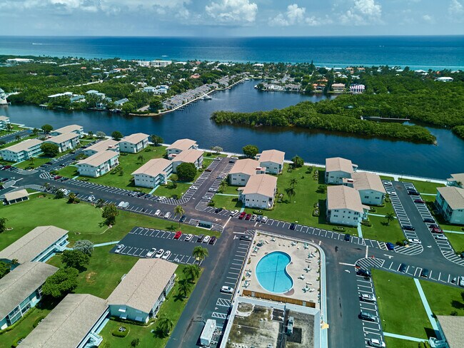 Foto del edificio - 210 Horizon St E