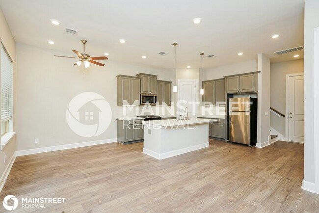 Building Photo - 5115 Royal Heath Dr, Houston, TX 77018