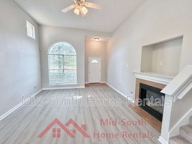 Foto del edificio - 11236 Wolf Woods Dr
