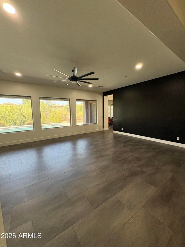 Foto del edificio - 39620 N Majesty Ct