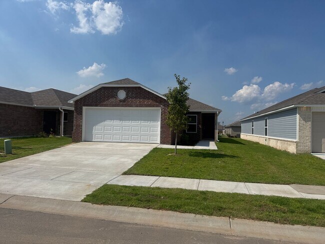 Foto del edificio - BRAND NEW Three Bedroom | Two Bathroom in ...