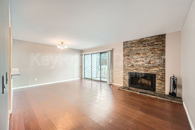 Building Photo - 14026 E Stanford Cir
