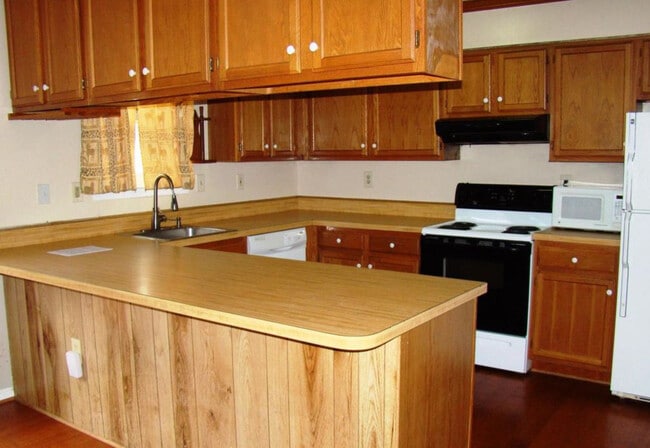 Building Photo - 6141 Sea Lion Pl