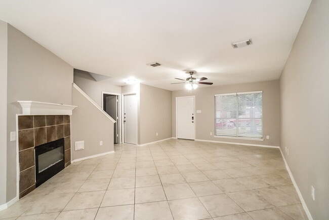 Foto del edificio - 6507 Briargate Tr