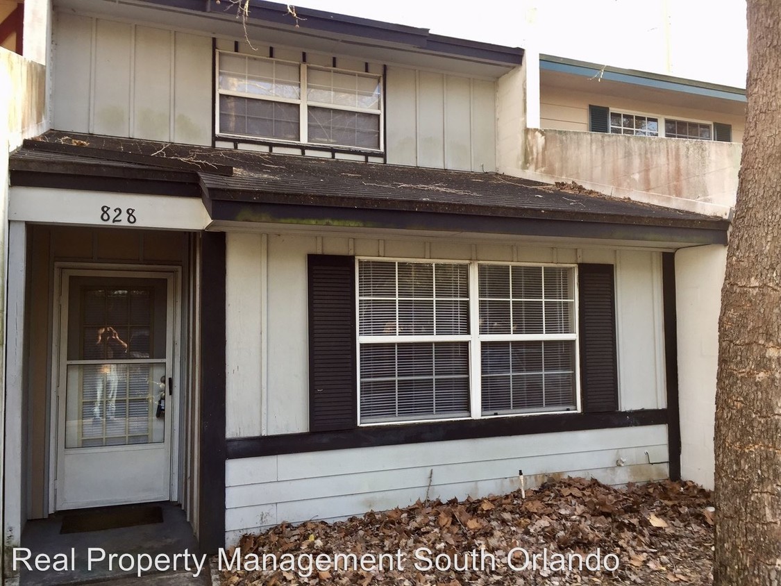Primary Photo - 828 W 25th St