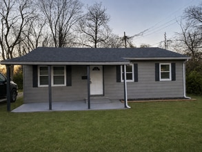 Building Photo - 309 Green St