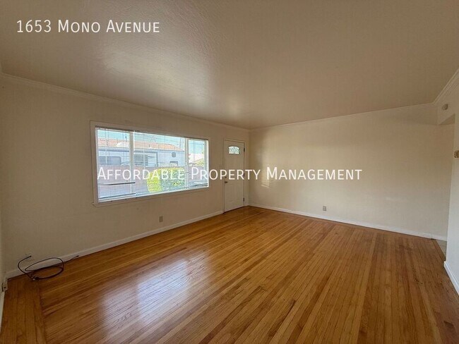 Foto del edificio - 1653 Mono Ave