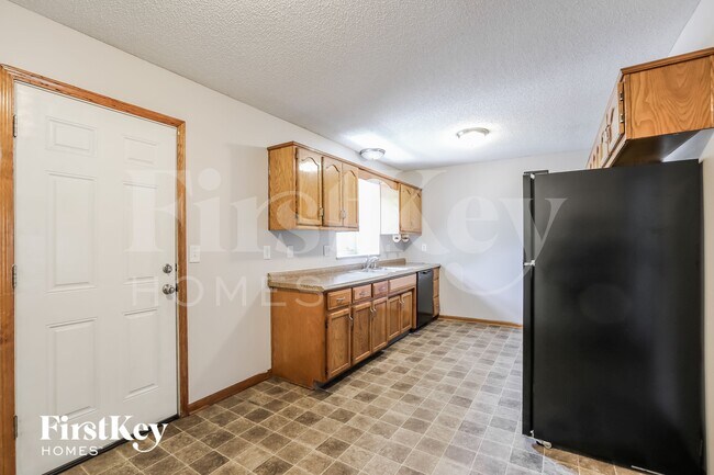 Foto del edificio - 211 Apple Blossom Ln