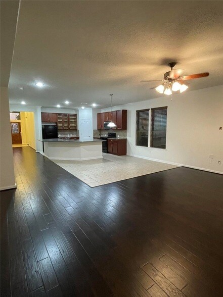 Building Photo - 16511 Winthrop Bend Ln